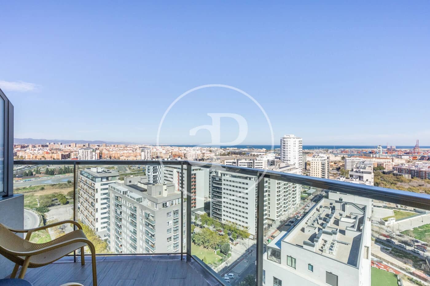 3 quarto Apartamento para arrendar em Valencia cidade com piscina - 2 700 € (Ref: 9551635)