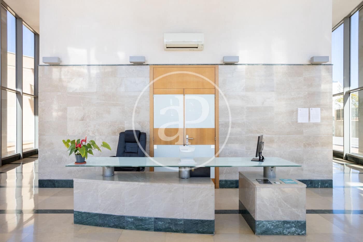 3 quarto Apartamento para arrendar em Valencia cidade com piscina - 2 700 € (Ref: 9551635)