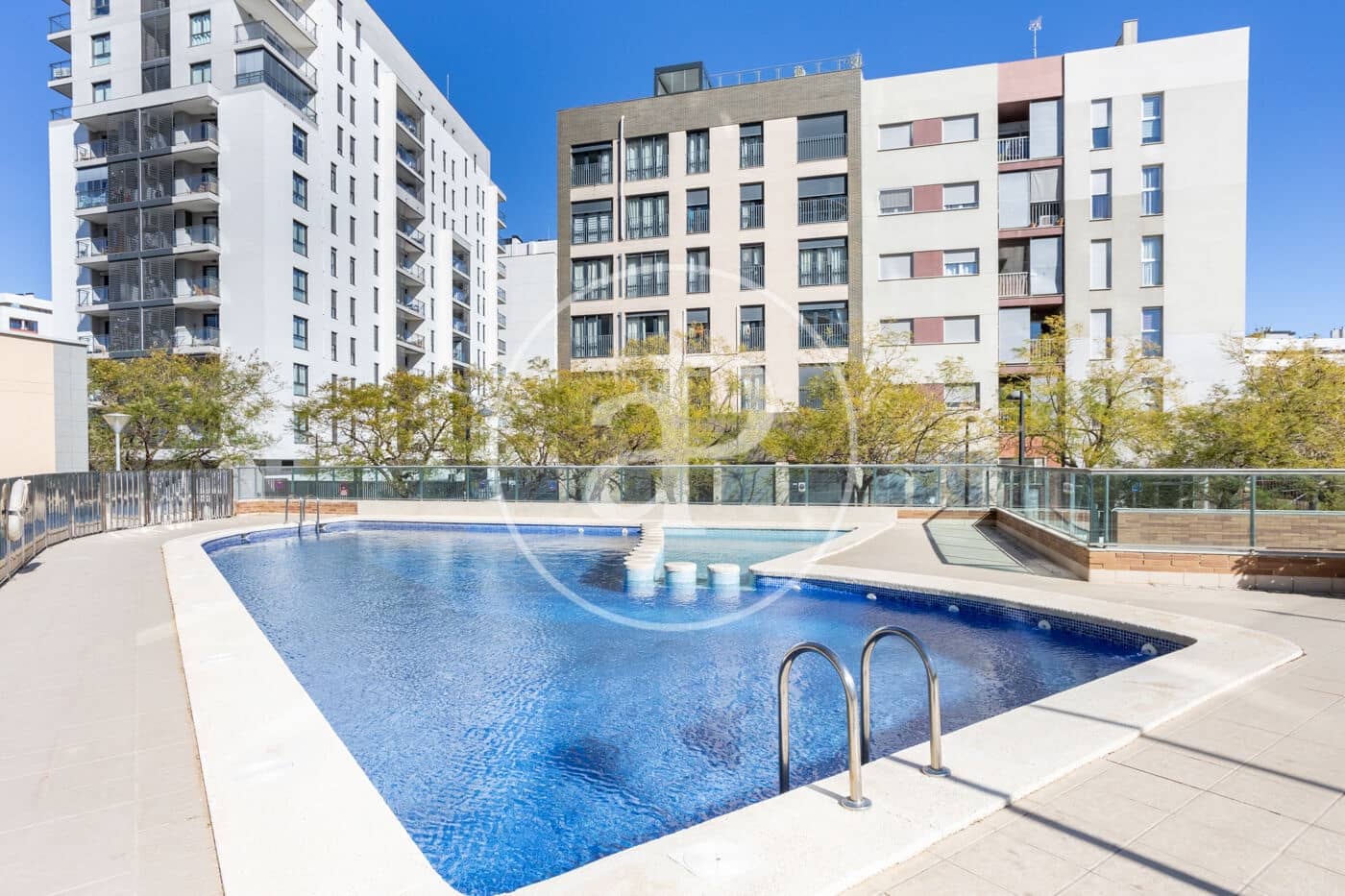 3 quarto Apartamento para arrendar em Valencia cidade com piscina - 2 700 € (Ref: 9551635)