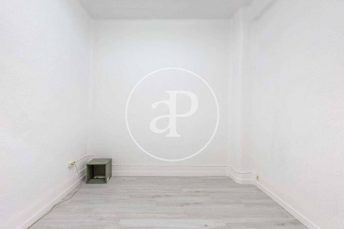 2 soveværelse Lejlighed til leje i Valencia by - € 1.300 (Ref: 9551636)