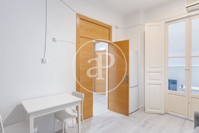 2 soveværelse Lejlighed til leje i Sant Francesc, Valencia by - € 1.300 (Ref: 9551636)