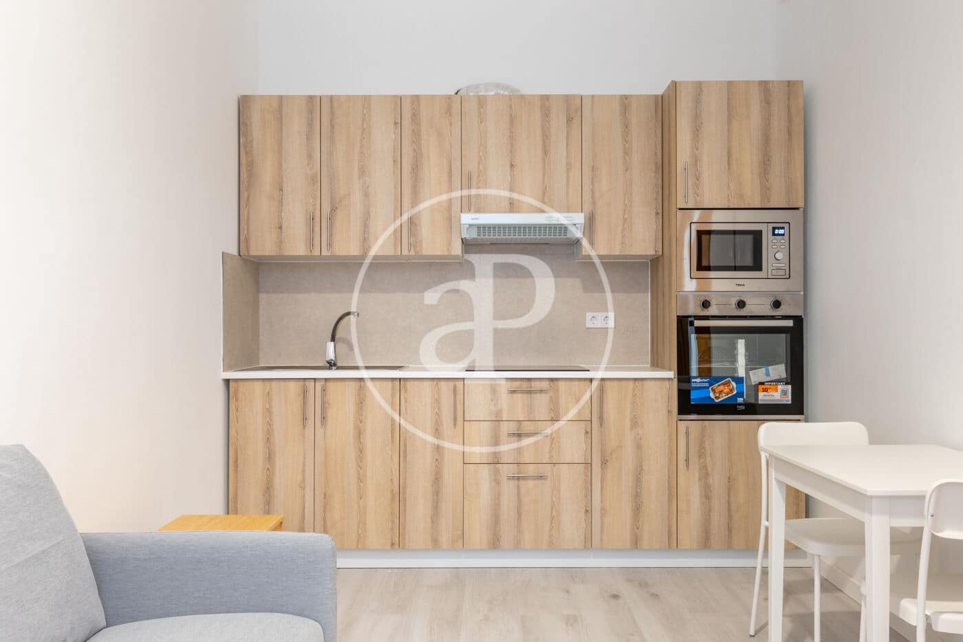 2 soveværelse Lejlighed til leje i Valencia by - € 1.300 (Ref: 9551636)