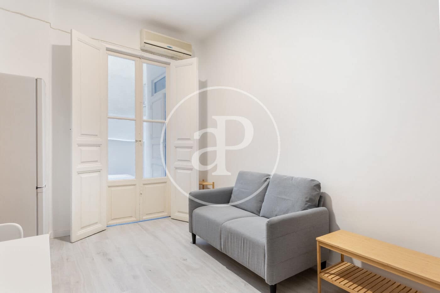 2 soveværelse Lejlighed til leje i Valencia by - € 1.300 (Ref: 9551636)