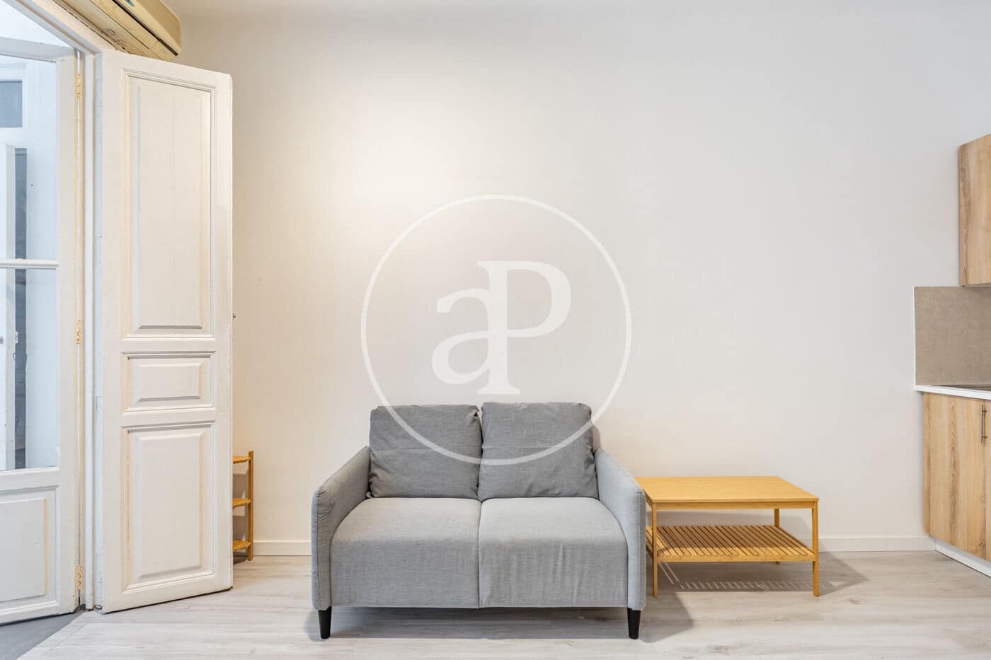 2 soveværelse Lejlighed til leje i Valencia by - € 1.300 (Ref: 9551636)