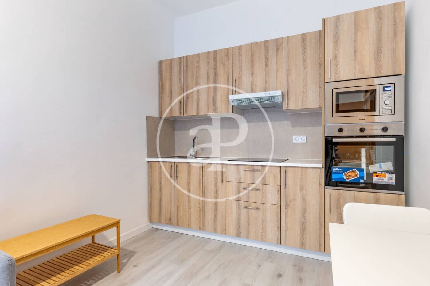 2 soveværelse Lejlighed til leje i Valencia by - € 1.300 (Ref: 9551636)