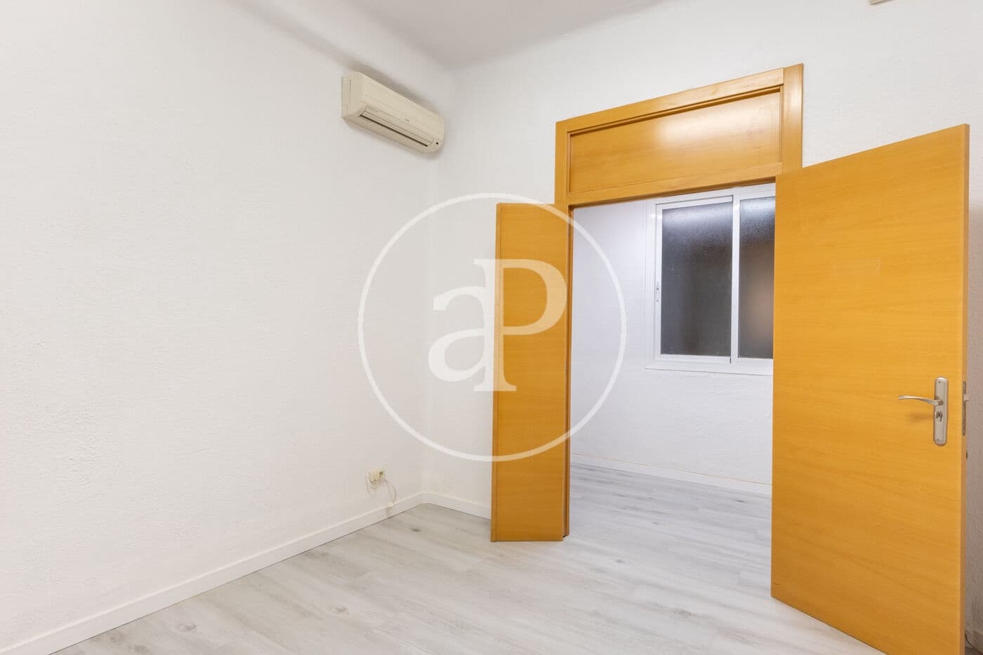 2 soveværelse Lejlighed til leje i Valencia by - € 1.300 (Ref: 9551636)