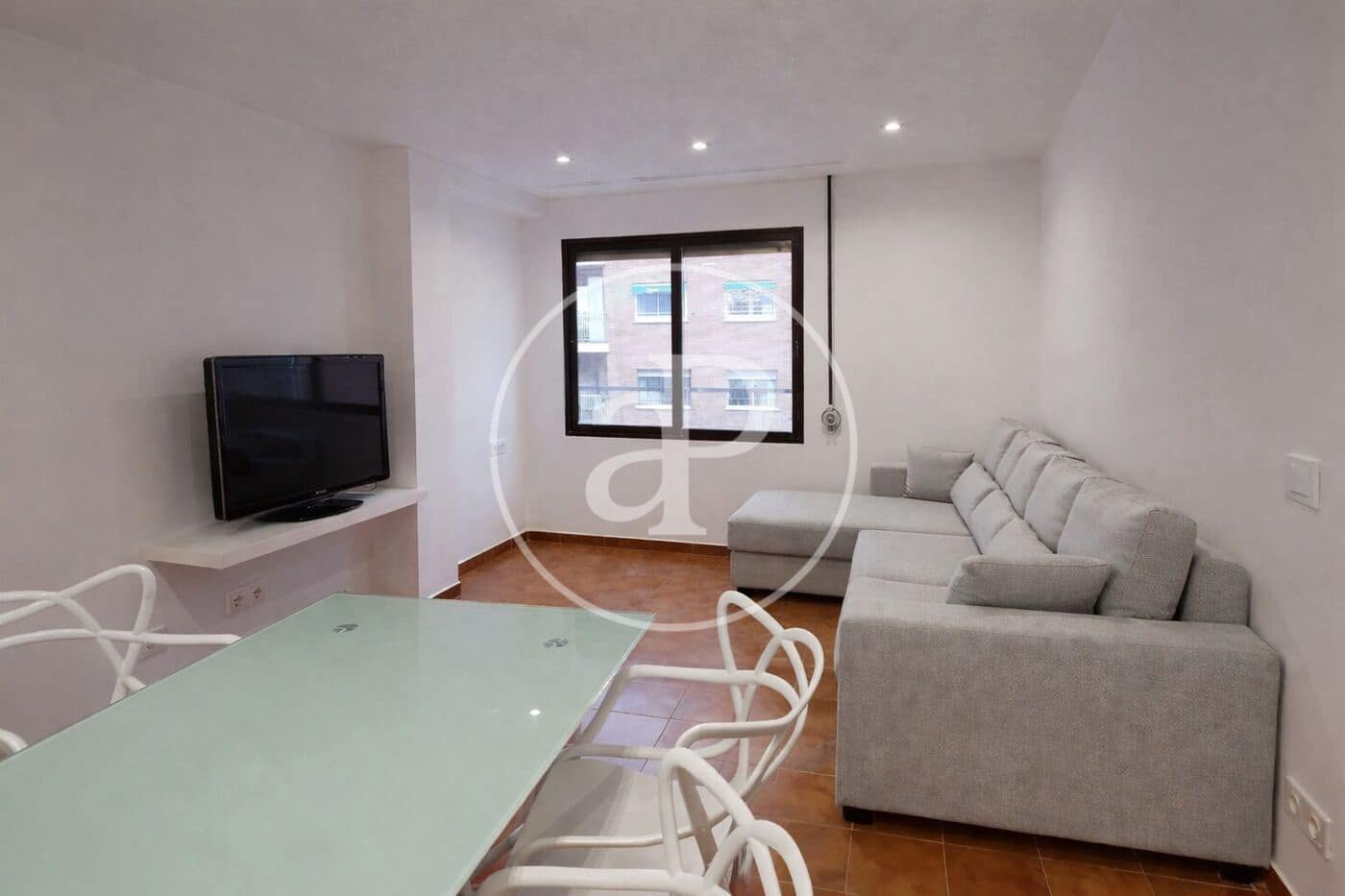 4 soveværelse Lejlighed til leje i Valencia by - € 1.700 (Ref: 9551637)