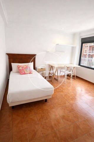 4 soveværelse Lejlighed til leje i La Vega Baixa, Valencia by - € 1.700 (Ref: 9551637)