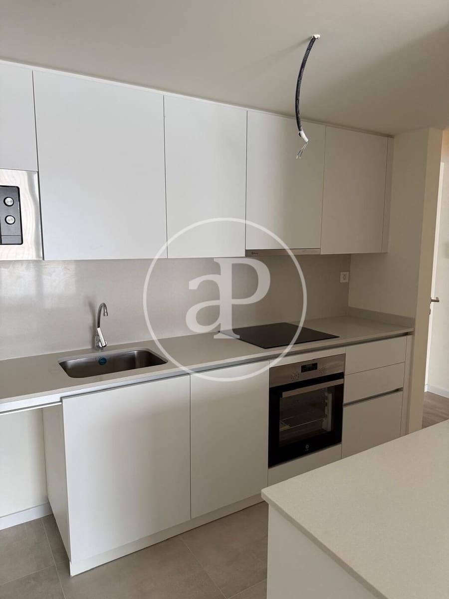 2 sypialnia Apartament do wynajęcia w Miasto Walencja z basenem - 1 500 € (Ref: 9551638)