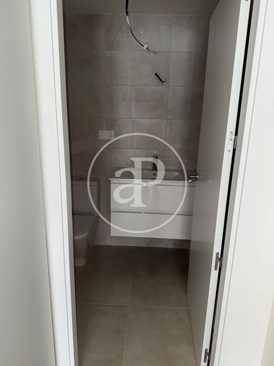 2 sypialnia Apartament do wynajęcia w Miasto Walencja z basenem - 1 500 € (Ref: 9551638)