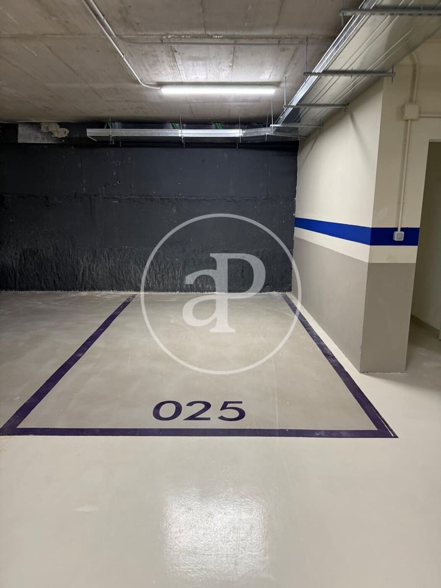 2 sypialnia Apartament do wynajęcia w Miasto Walencja z basenem - 1 500 € (Ref: 9551638)