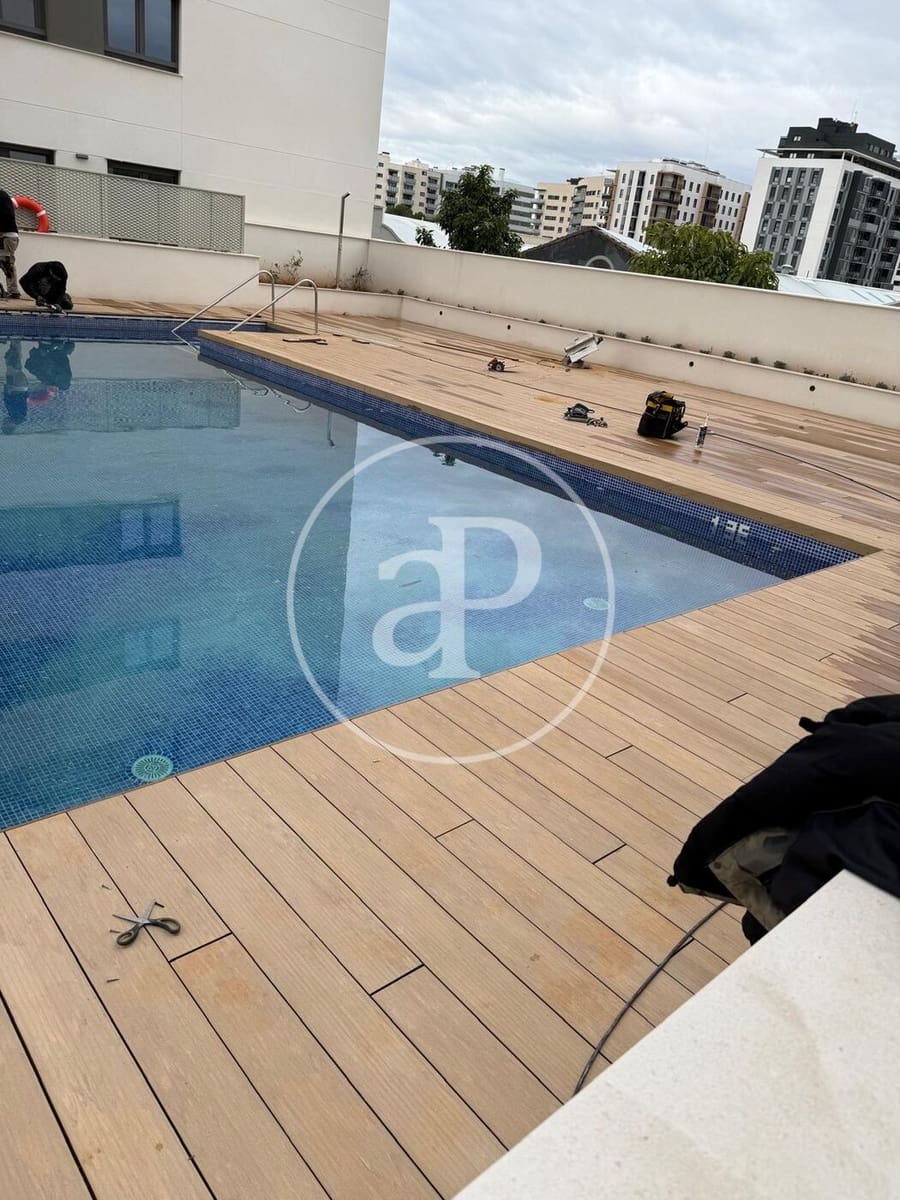 2 sypialnia Apartament do wynajęcia w Miasto Walencja z basenem - 1 500 € (Ref: 9551638)