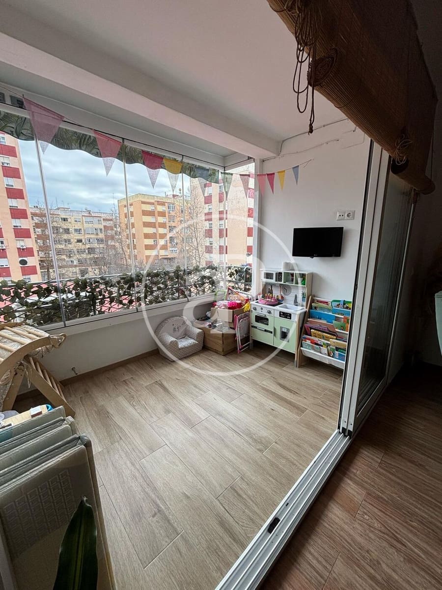 3 bedroom Apartment for sale in Valencia city - € 350,000 (Ref: 9551640)