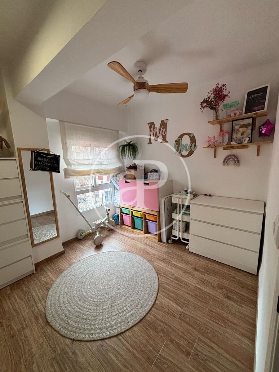 3 bedroom Apartment for sale in Valencia city - € 350,000 (Ref: 9551640)