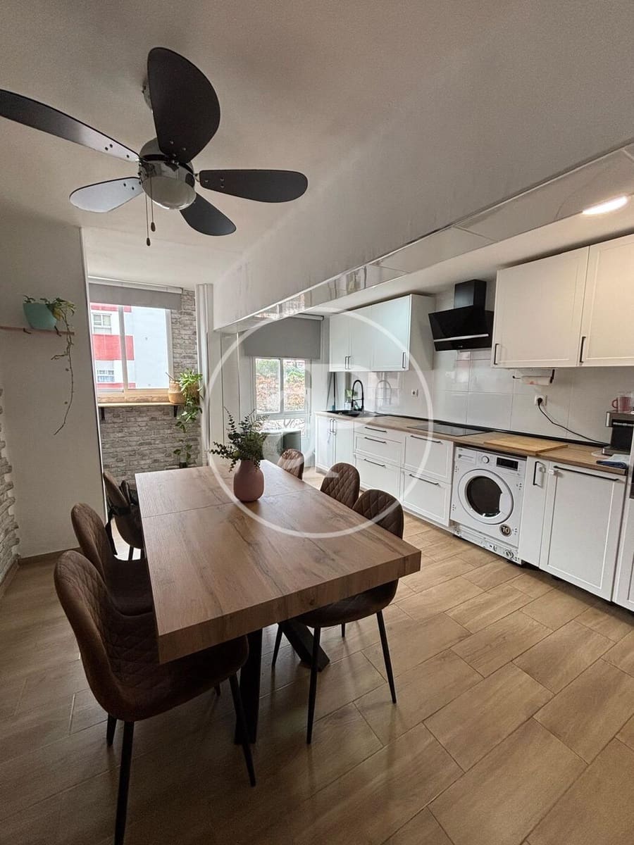 3 bedroom Apartment for sale in Valencia city - € 350,000 (Ref: 9551640)