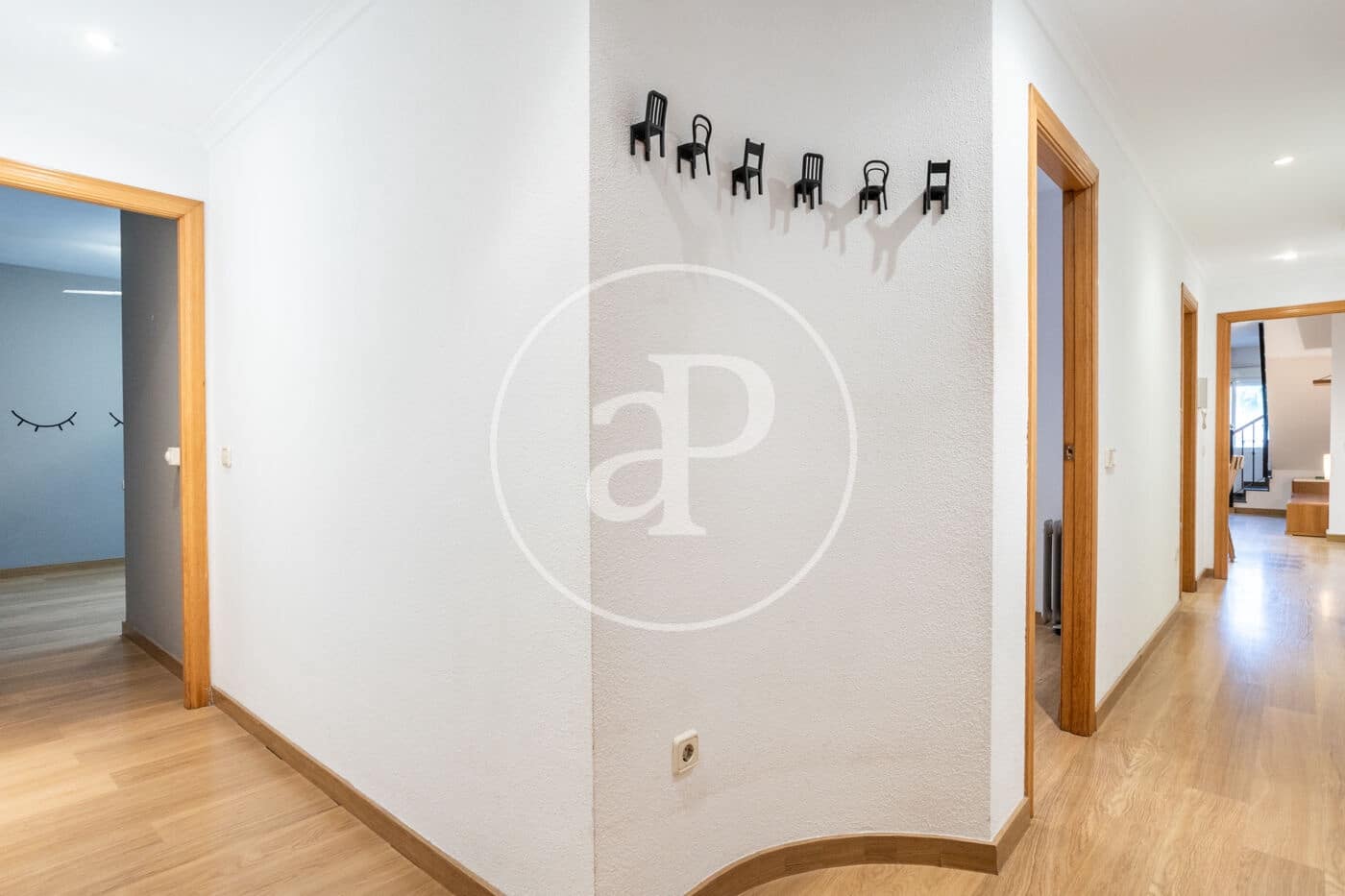 3 soverom Leilighet til leie i La Pobla de Vallbona - € 1 300 (Ref: 9555954)