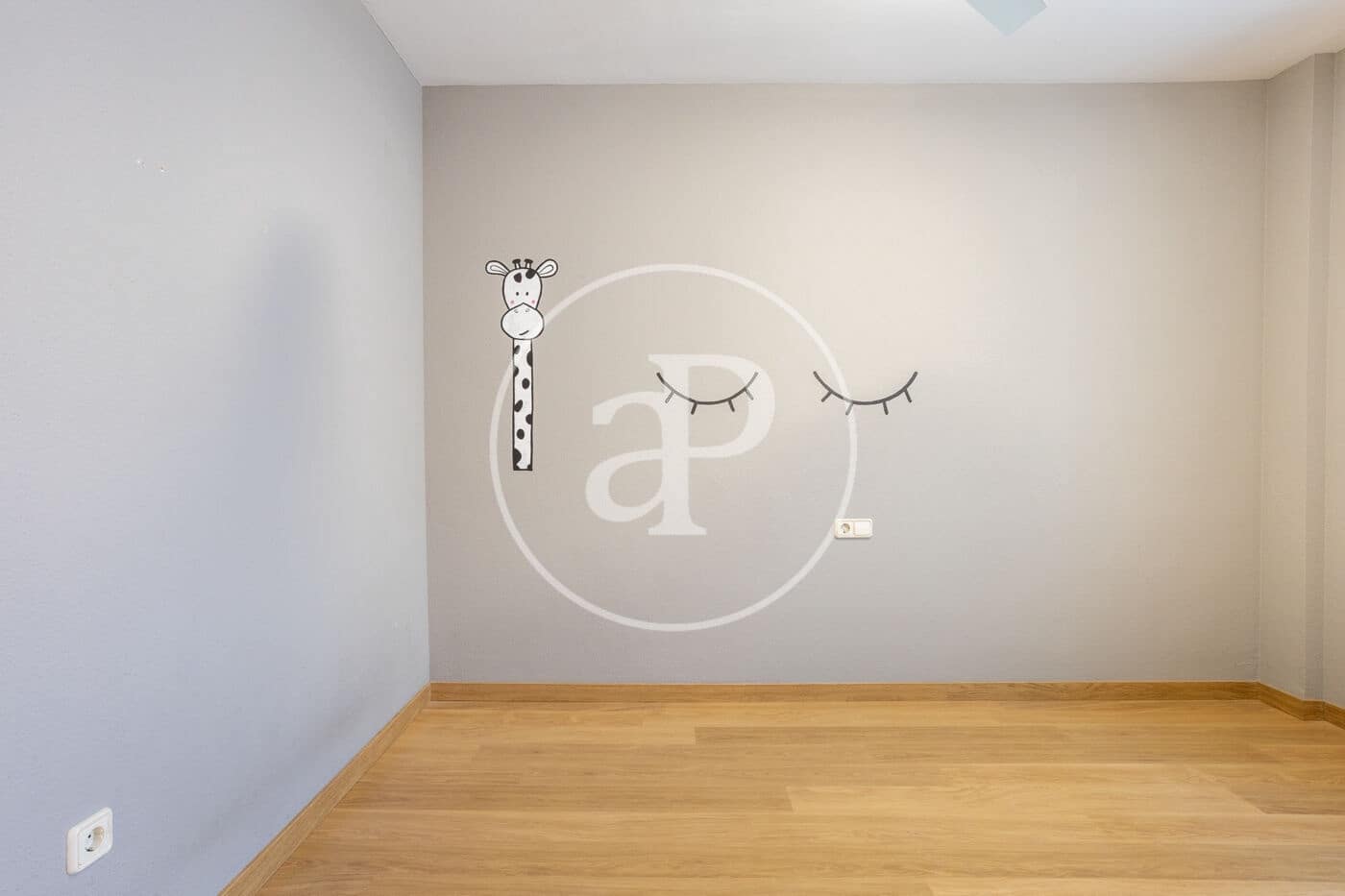 3 soverom Leilighet til leie i La Pobla de Vallbona - € 1 300 (Ref: 9555954)