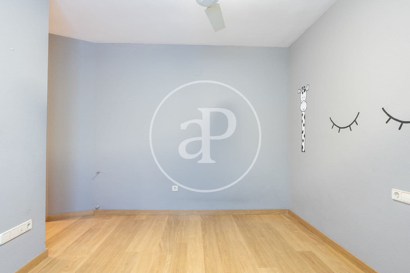 3 soverom Leilighet til leie i La Pobla de Vallbona - € 1 300 (Ref: 9555954)