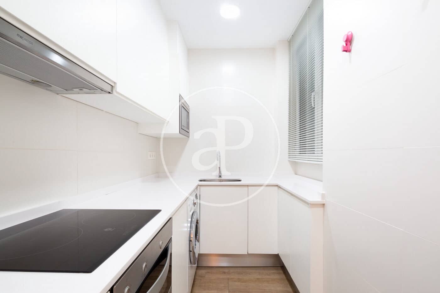 2 soverom Leilighet til leie i Valencia by - € 1 550 (Ref: 9555955)