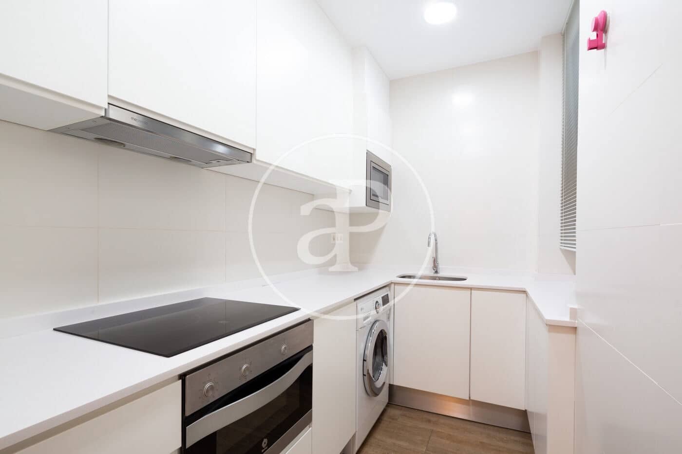 2 soverom Leilighet til leie i Valencia by - € 1 550 (Ref: 9555955)