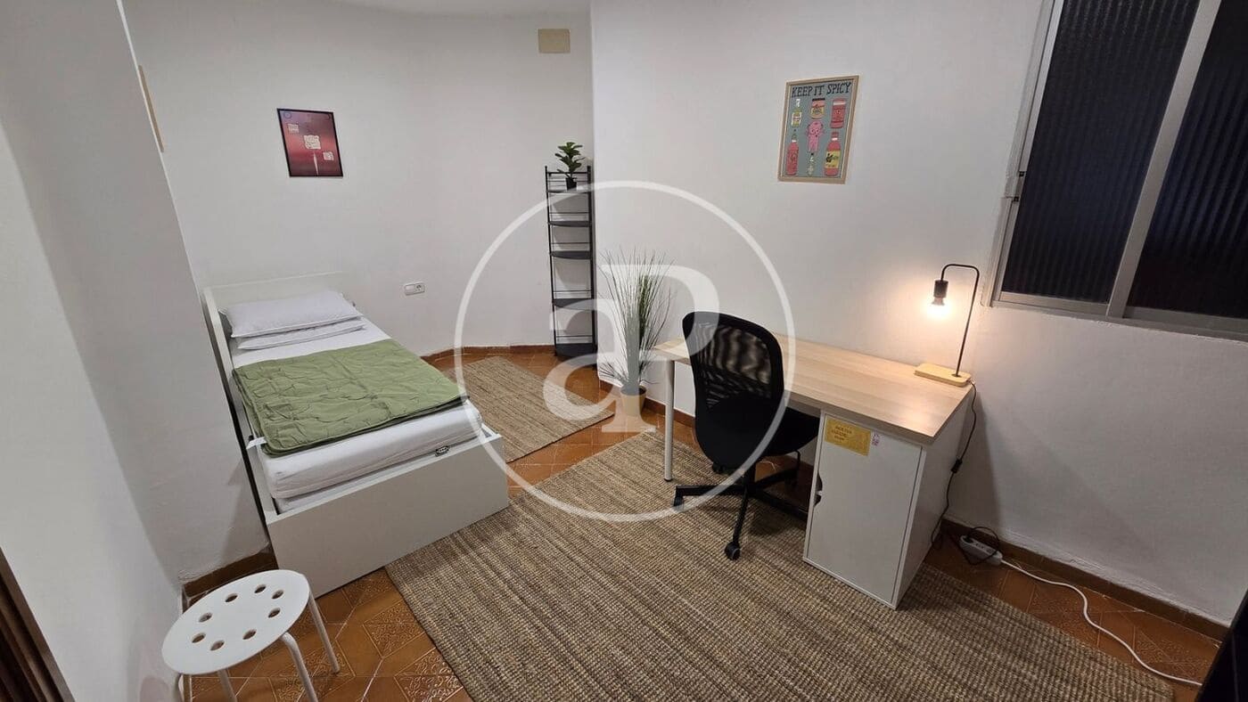 2 makuuhuone Huoneisto vuokrattavana paikassa Valencia kaupunki - 1 300 € (Ref: 9555956)