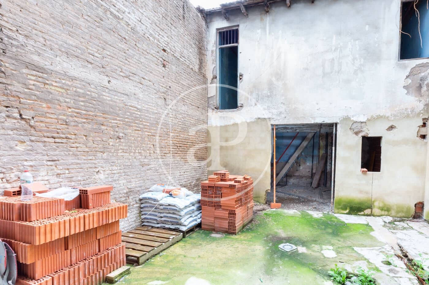 3 makuuhuone Huvila myytävänä paikassa Valencia kaupunki - 250 000 € (Ref: 9555957)