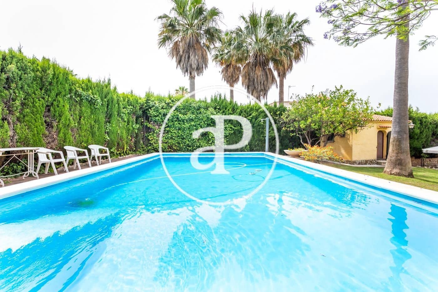 5 quarto Moradia para arrendar em Turis com piscina - 2 500 € (Ref: 9555960)