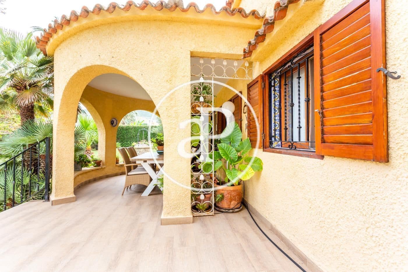 5 quarto Moradia para arrendar em Turis com piscina - 2 500 € (Ref: 9555960)