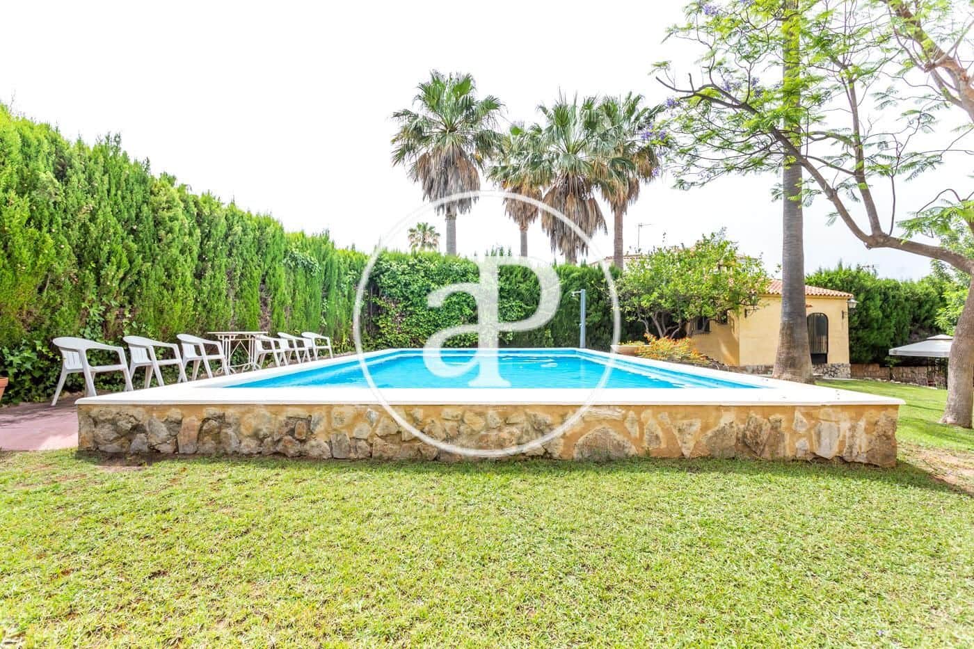 5 quarto Moradia para arrendar em Turis com piscina - 2 500 € (Ref: 9555960)