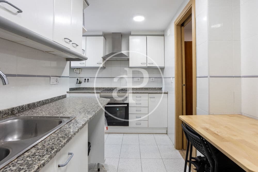 8 quarto Apartamento para venda em Valencia cidade - 450 000 € (Ref: 9555961)