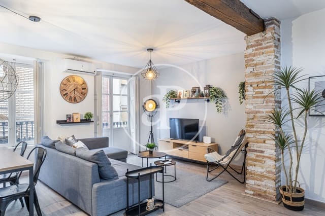 2 bedroom Apartment for sale in El Carme, Valencia city - € 410,000 (Ref: 9555962)