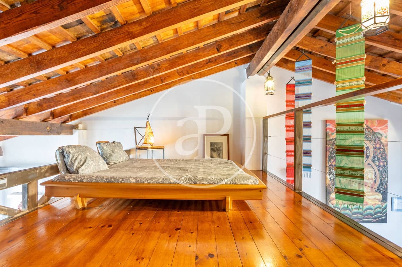 2 soveværelse Penthouse til leje i Valencia by - € 1.350 (Ref: 9555963)