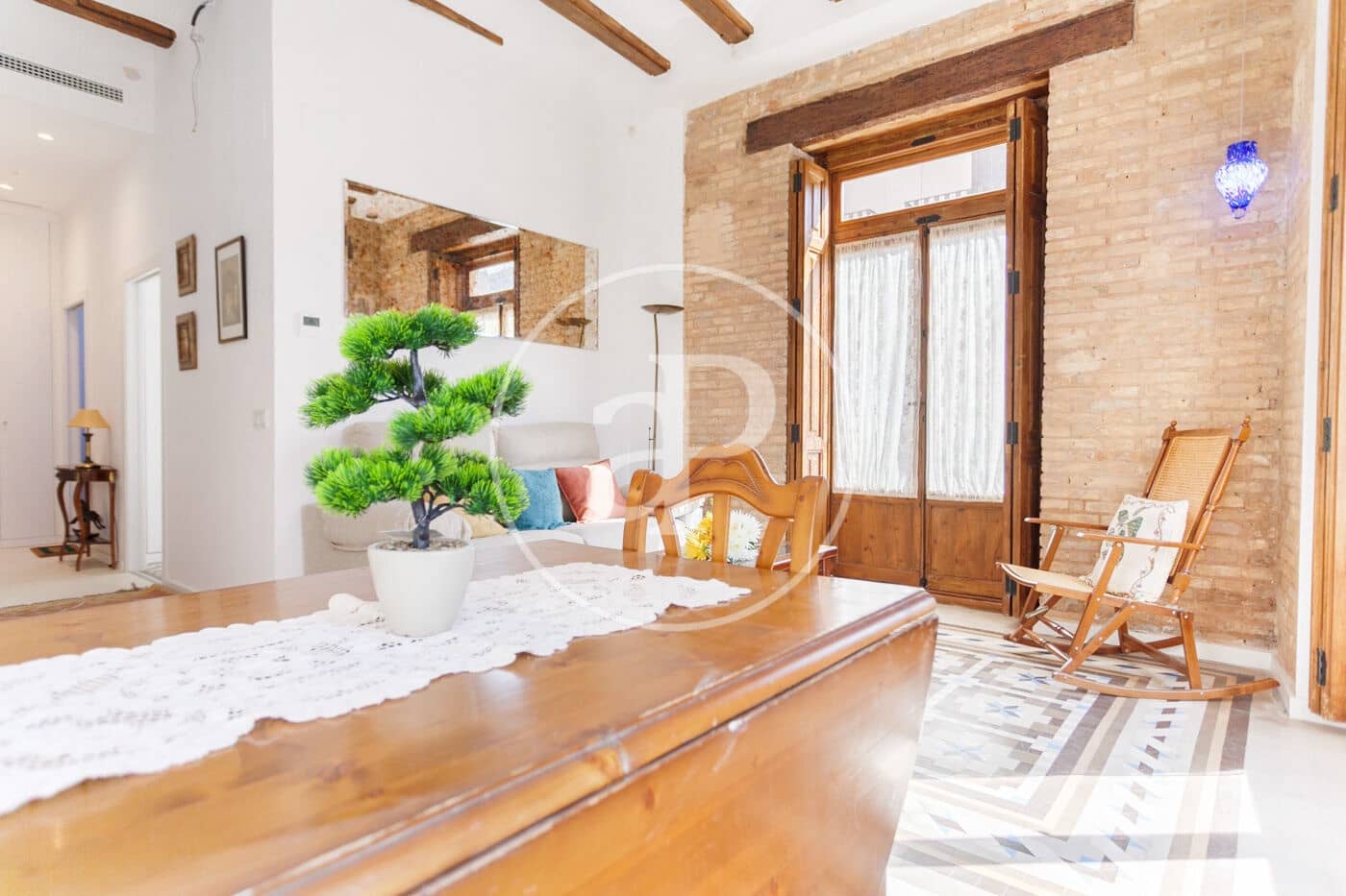 2 soverom Leilighet til leie i Valencia by - € 1 600 (Ref: 9561900)