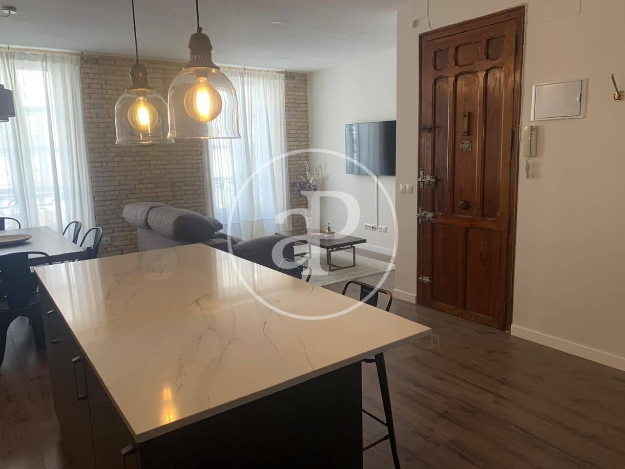 2 soverom Leilighet til leie i Valencia by - € 1 800 (Ref: 9561901)