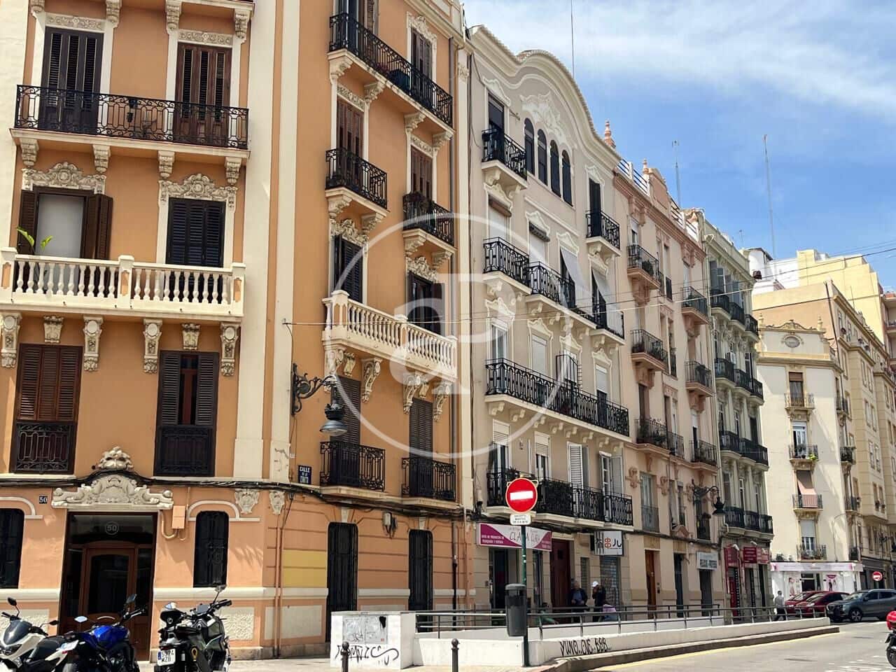 2 soverom Leilighet til leie i Valencia by - € 1 800 (Ref: 9561901)