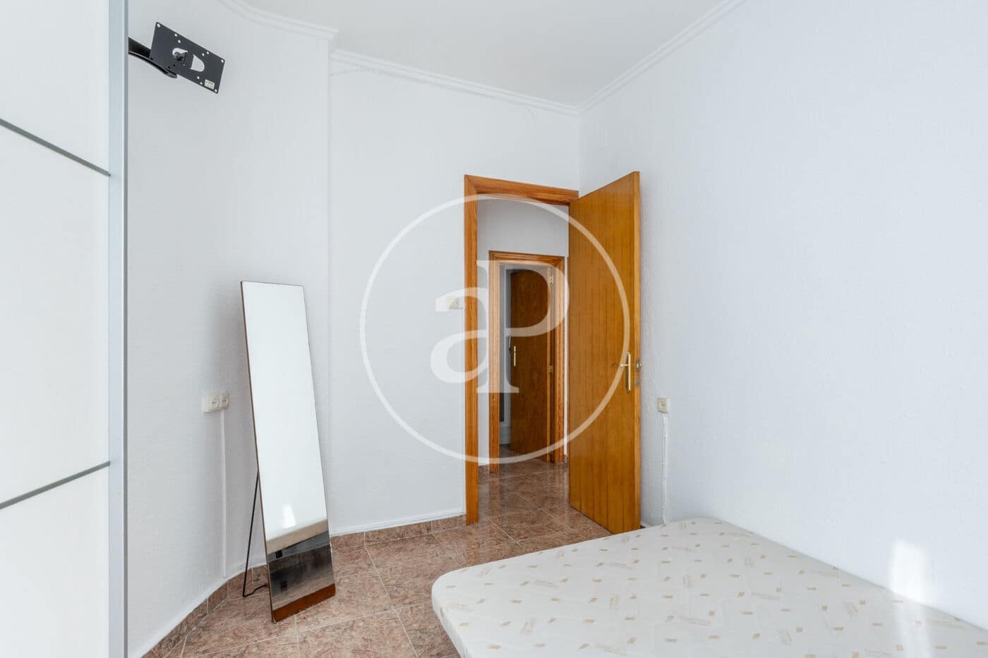 4 soveværelse Lejlighed til leje i Valencia by - € 1.800 (Ref: 9561906)