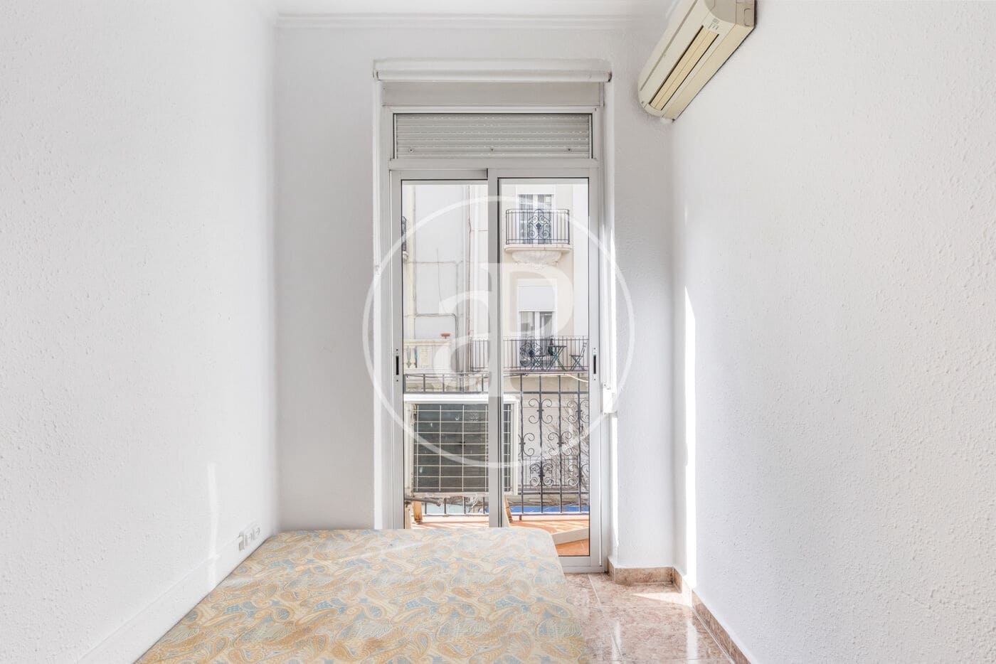 4 soveværelse Lejlighed til leje i Valencia by - € 1.800 (Ref: 9561906)