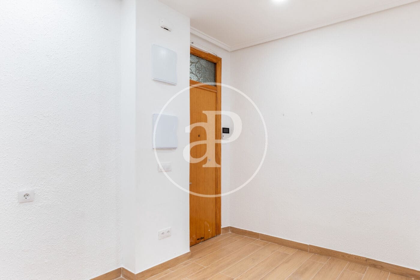 4 soveværelse Lejlighed til leje i Valencia by - € 1.750 (Ref: 9561906)