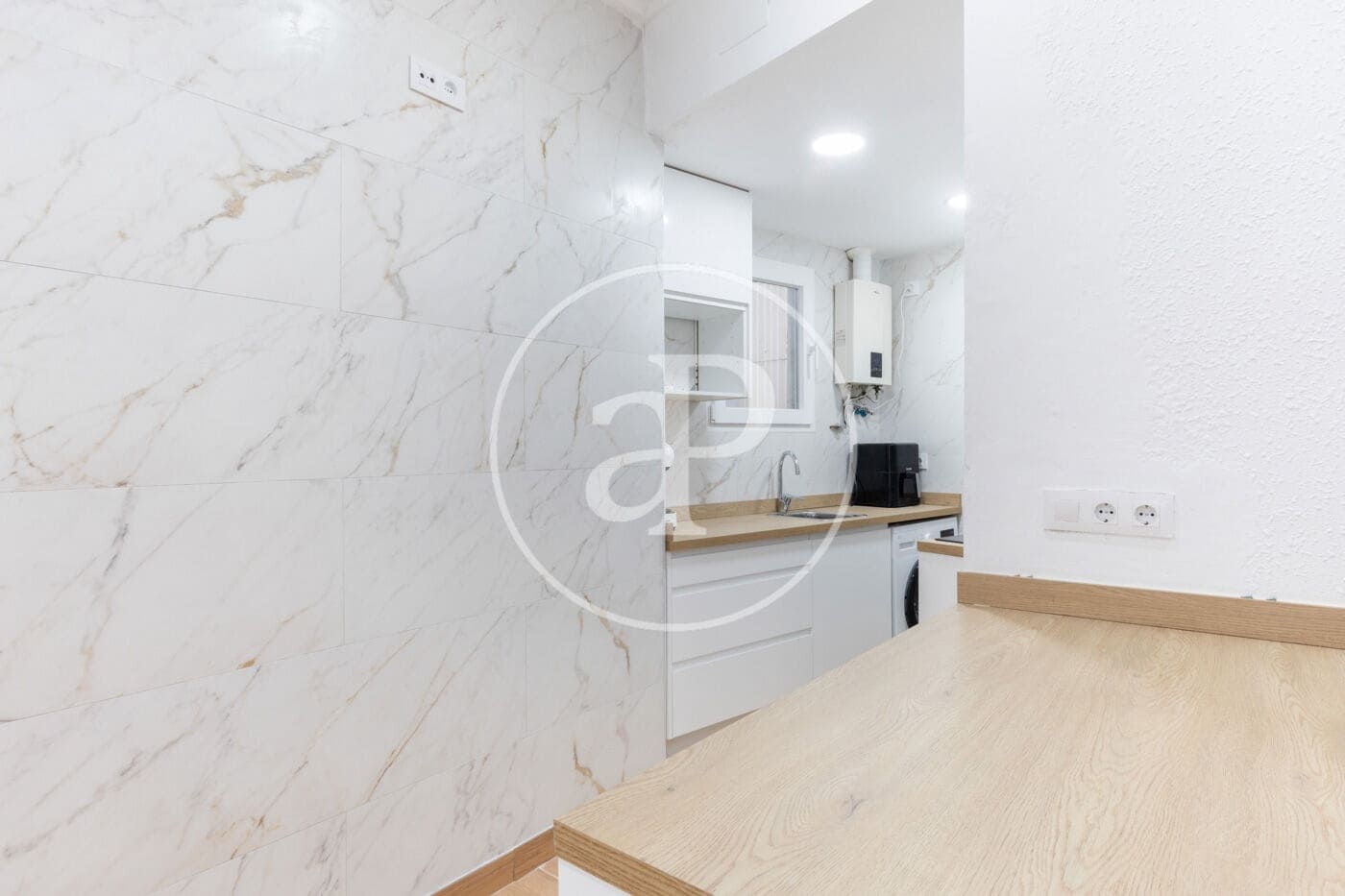 4 soveværelse Lejlighed til leje i Valencia by - € 1.750 (Ref: 9561906)