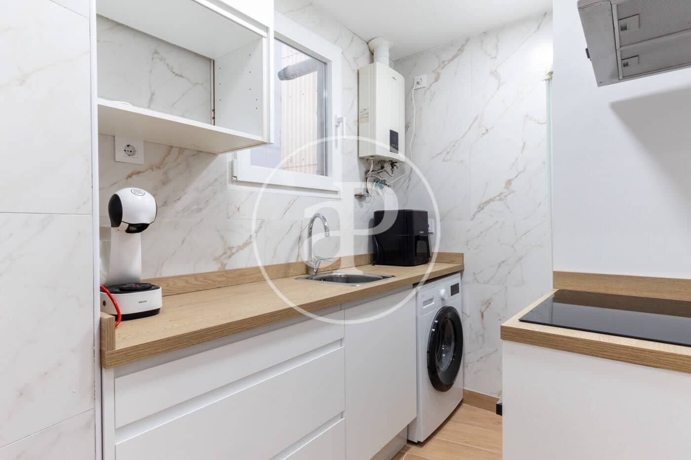 4 soveværelse Lejlighed til leje i Valencia by - € 1.750 (Ref: 9561906)