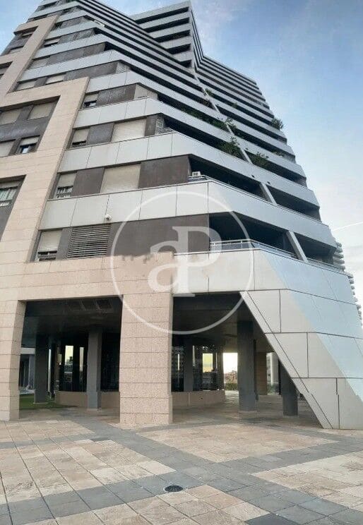 2 soveværelse Lejlighed til leje i Valencia by med swimmingpool - € 1.650 (Ref: 9561907)