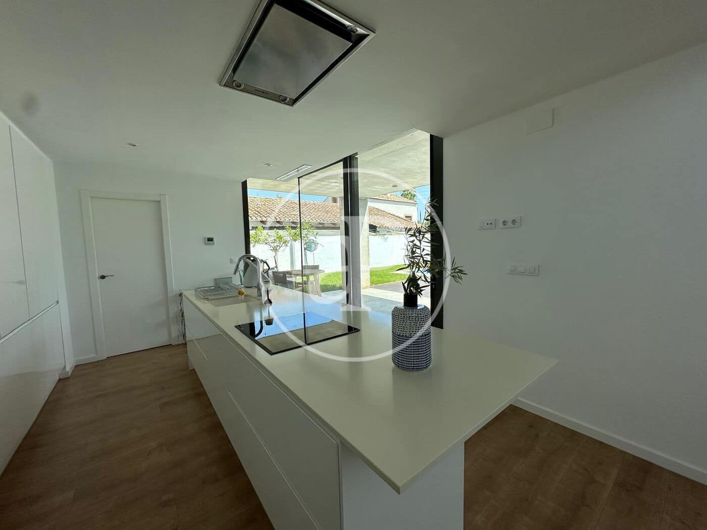 4 soveværelse Villa til salg i Valencia by med swimmingpool - € 1.380.000 (Ref: 9565330)