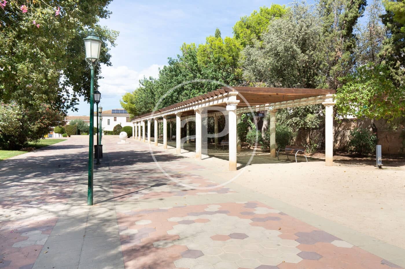 4 soveværelse Villa til salg i Valencia by med swimmingpool - € 1.380.000 (Ref: 9565330)