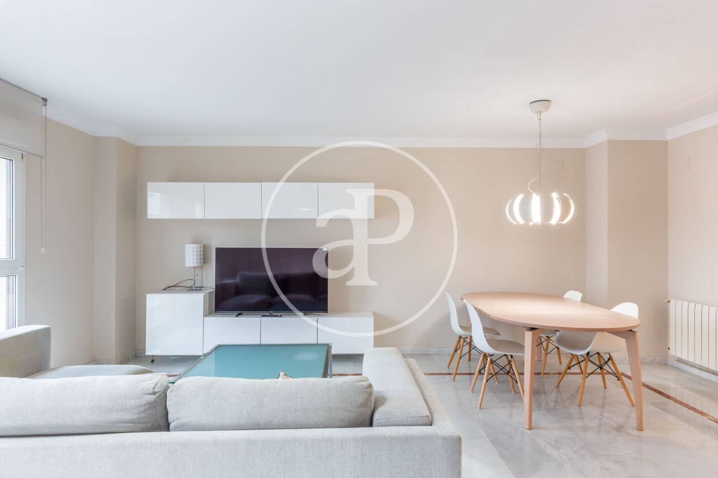 2 soveværelse Lejlighed til leje i Valencia by - € 2.400 (Ref: 9565331)