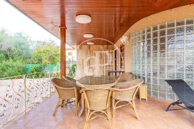 7 quarto Moradia para venda em L'Eliana - 650 000 € (Ref: 9568747)