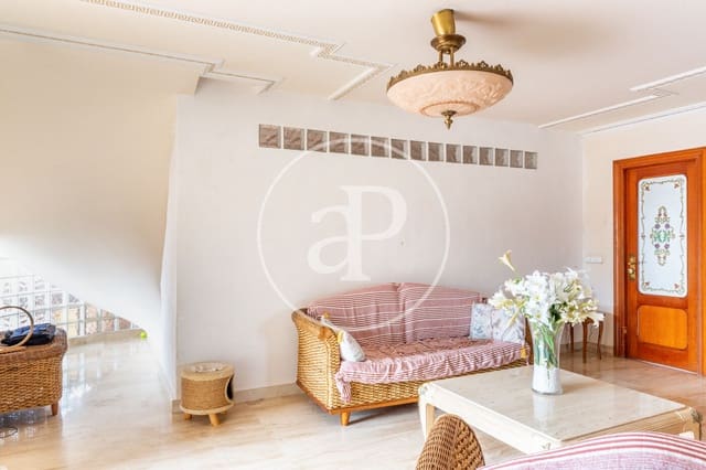 7 quarto Moradia para venda em L'Eliana - 650 000 € (Ref: 9568747)