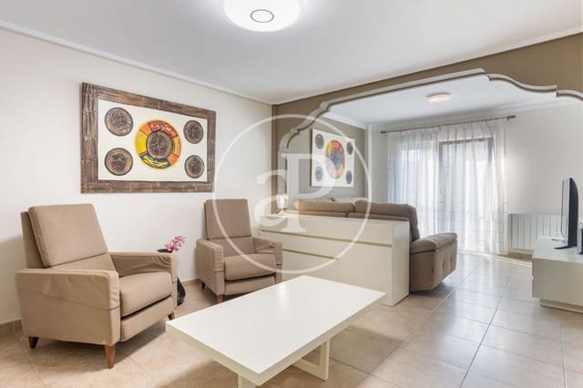 4 Zimmer Villa zu verkaufen in Vila-real - 280.000 € (Ref: 9568748)