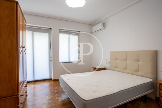 4 sypialnia Apartament do wynajęcia w Mestalla, Miasto Walencja - 1 700 € (Ref: 9568749)