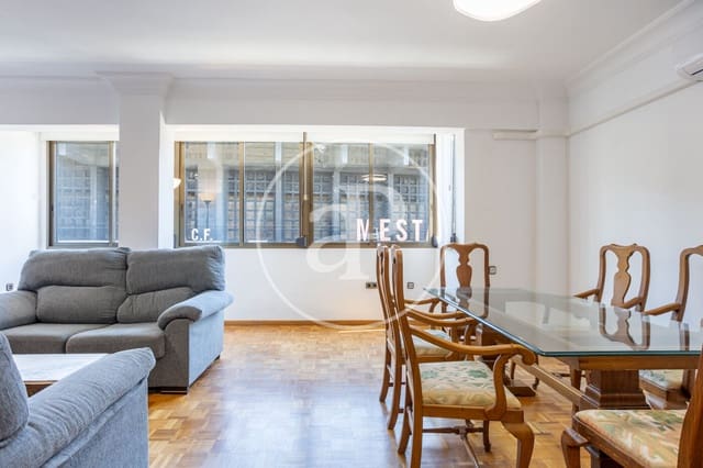 4 sypialnia Apartament do wynajęcia w Mestalla, Miasto Walencja - 1 700 € (Ref: 9568749)