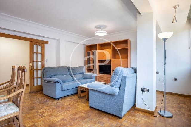 4 sypialnia Apartament do wynajęcia w Mestalla, Miasto Walencja - 1 700 € (Ref: 9568749)